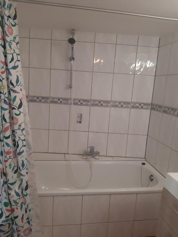 Gite Le Pt'I Baillis Nismes Exteriör bild